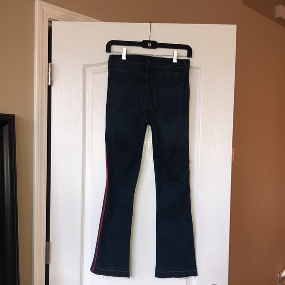 Veronica Beard 10” Carolyn Baby Boot Jeans in Midnight w/Red Tuxedo Stripe. 25. - Picture 5 of 12